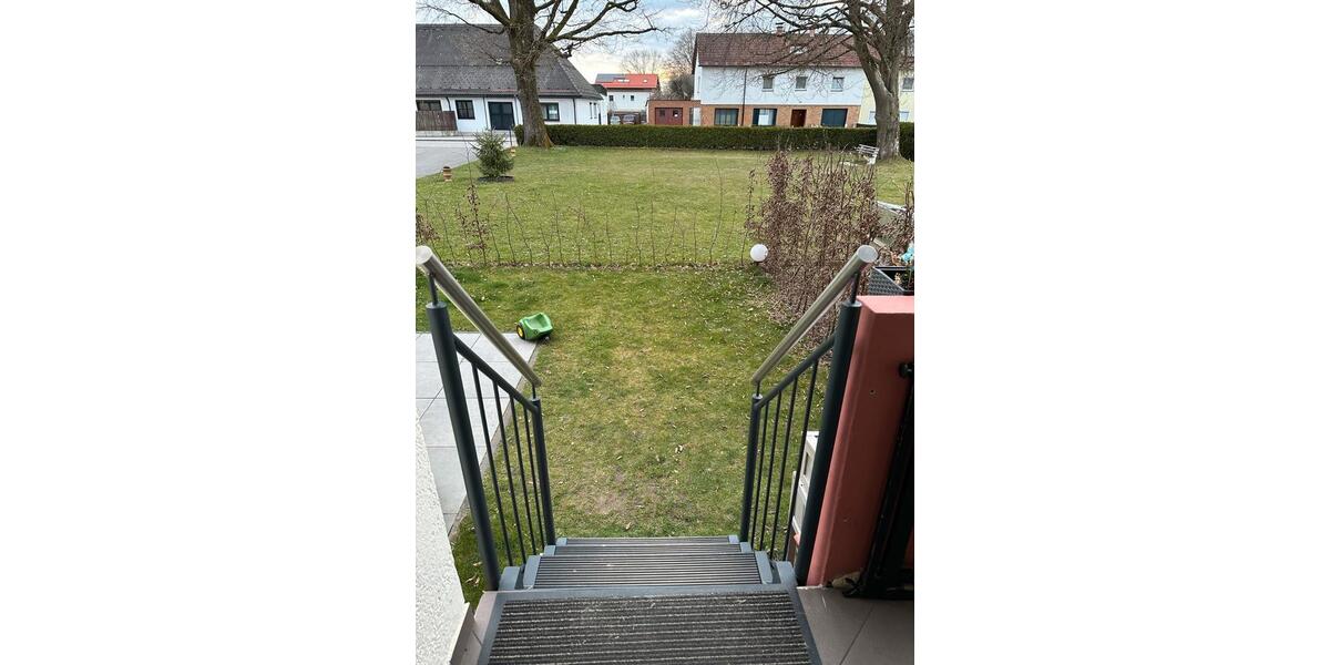 Terrassenwohnung Traunreut Irsing - 3 Zimmer, 82 m&sup2;, 1.050&euro; | Angebot:26102571