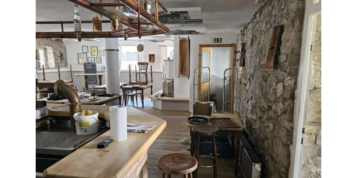 Voll ausgestattetes Restaurant mit großer Terrasse & Eventraum zimmer