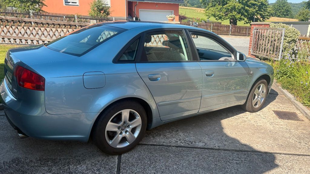 Audi A4 107.450 km 6.000 &euro; Neustadt 01844