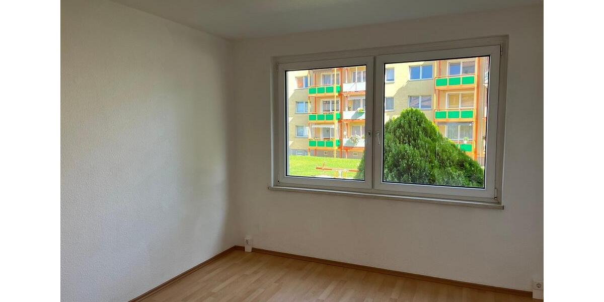 Etagenwohnung Löbau - 2 Zimmer, 50 m&sup2;, 290&euro; | Angebot:26662732