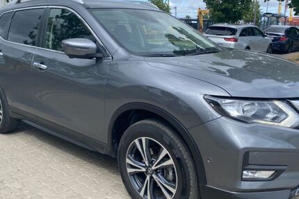 Nissan X-Trail 148.000 km 9.900 &euro; Berlin 12109