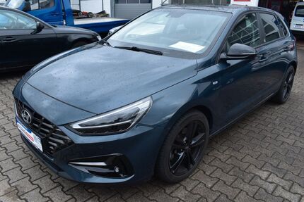 Hyundai i30 61.000 km 16.990 &euro; Niederfüllbach 96489