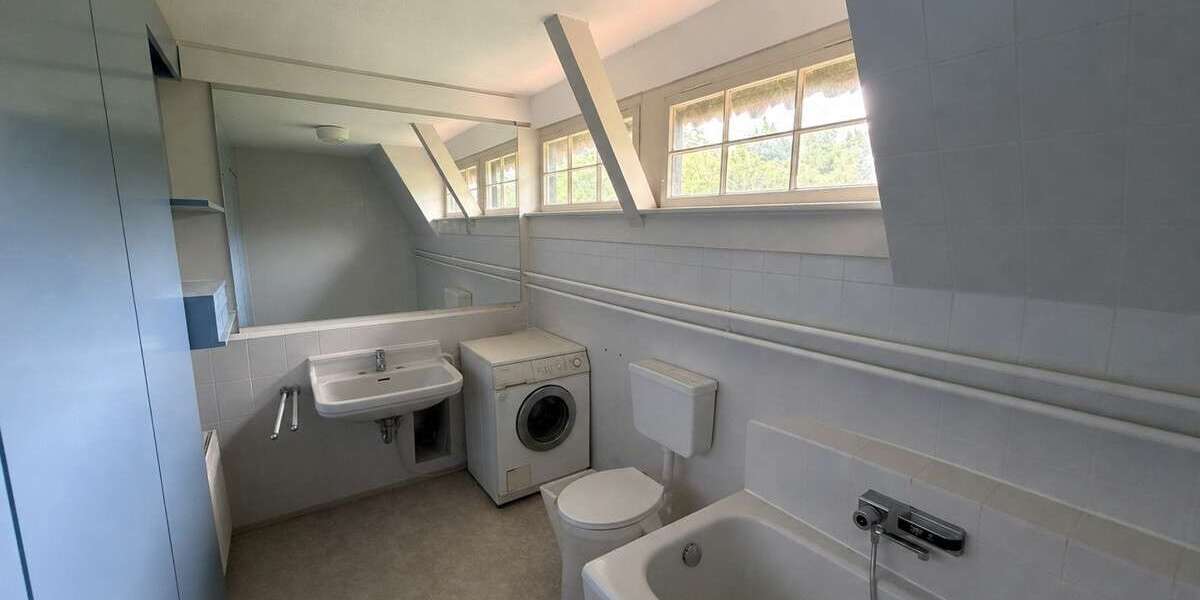 Denkmalgeschützte Fabrikantenvilla an der Weser – Parkgrundstück mit drei zusätzlichen Bauplätzen - Villa Vlotho | Angebot:27254373
