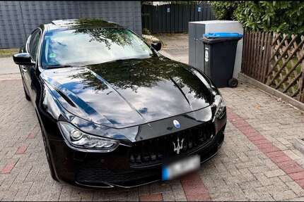 Maserati Ghibli 162.000 km 17.000 &euro; Düsseldorf 40223