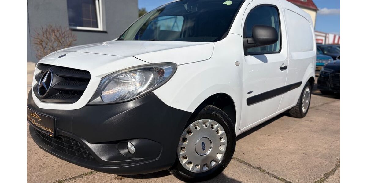 Mercedes-Benz Citan 159.000 km 8.999 &euro; Stendal 39576