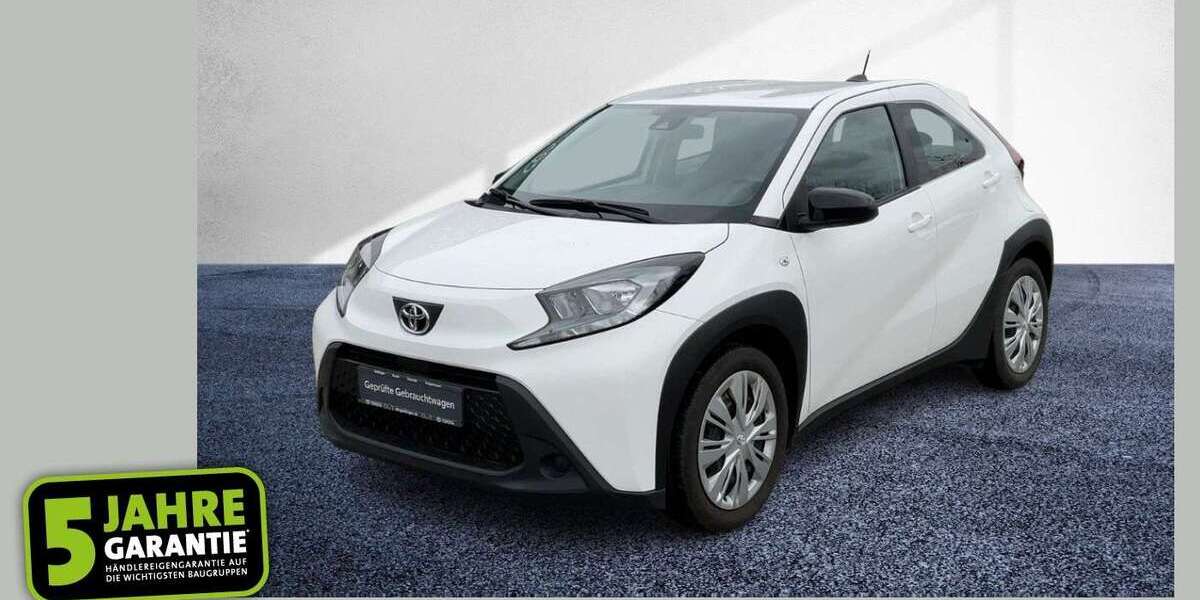 Toyota Aygo 50.300 km 11.490 &euro; Goslar 38644