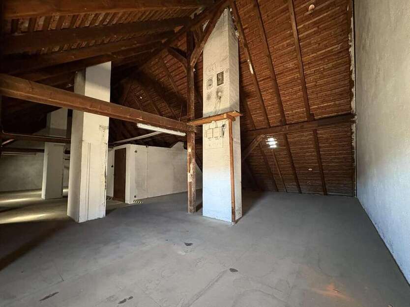Wohnung zum Kaufen in Nürnberg 69.900 € 71 m²