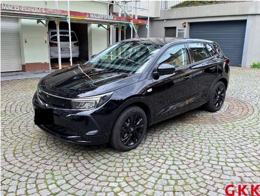 Opel Grandland (X) 9.966 km 23.980 € Rüsselsheim 65428