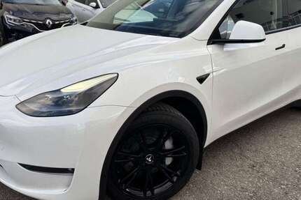 Tesla Model Y 58.175 km 37.999 &euro; Holzgerlingen 71088