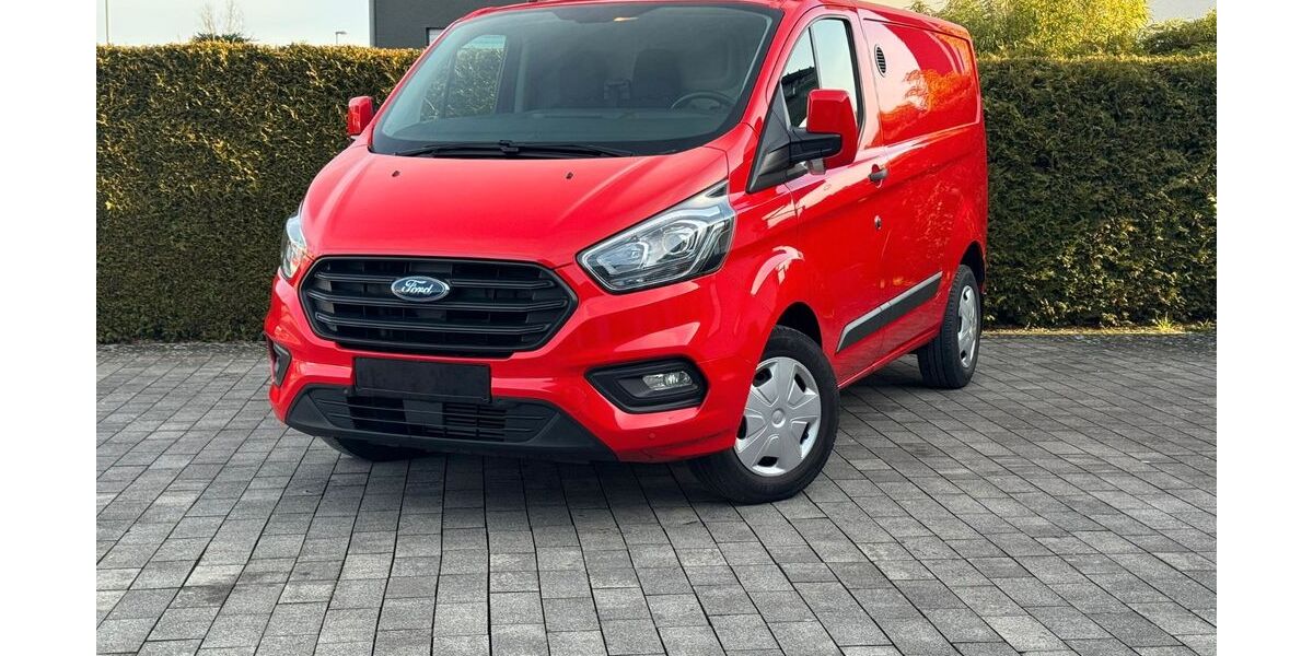 Ford Transit Custom 84.000 km 21.900 &euro; Bad Lippspringe 33175