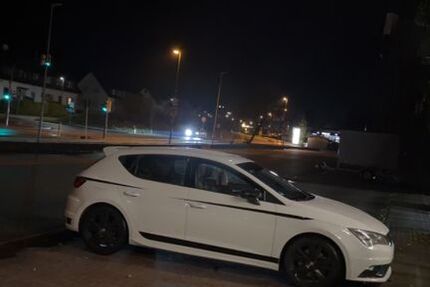 Seat Leon 177.000 km 9.500 &euro; Elzach 79215