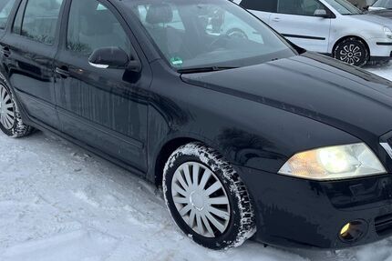 Skoda Octavia 322.654 km 1.999 &euro; Bad Endorf 83093