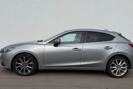 Mazda 3 110.000 km 12.300 &euro; Hechingen 72379