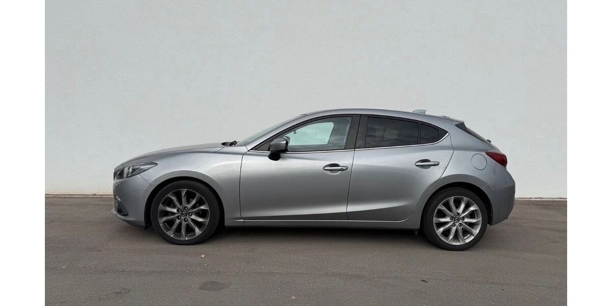 Mazda 3 110.000 km 12.300 &euro; Hechingen 72379