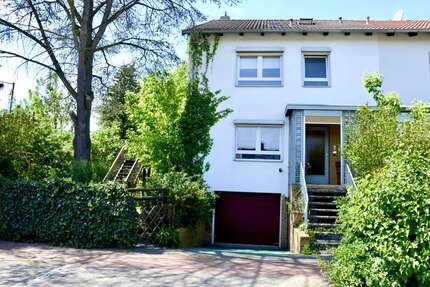 Haus zum Kaufen in Langenhagen 496.000 € 143 m² 5 zimmer