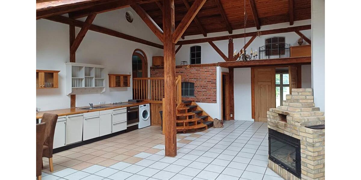 Dachgeschoßwohnung Albersdorf - 4 Zimmer, 120 m&sup2;, 850&euro; | Angebot:25457100