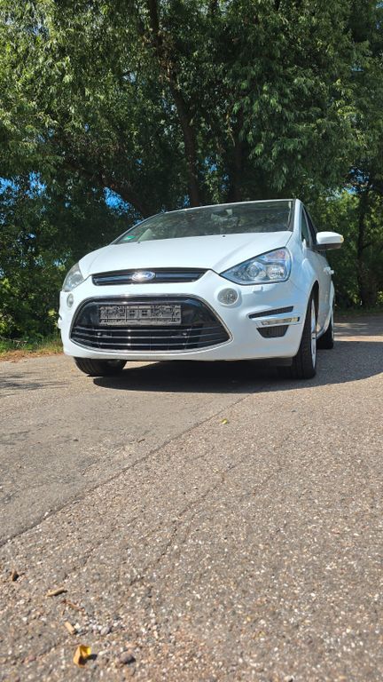 S-Max