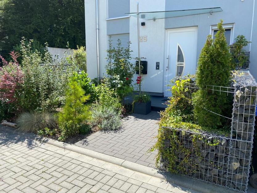 Doppelhaushälfte mit luxuriöser Innenausstattung inkl.MöbelKüche