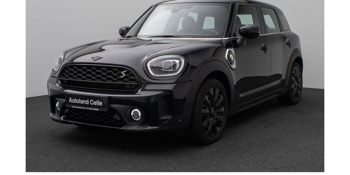Mini Countryman SE (Cooper) 49.019 km 27.499 &euro; Celle 29225