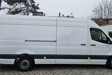 Mercedes-Benz Sprinter 121.000 km 27.350 &euro; KARLSFELD (b.München) 85757