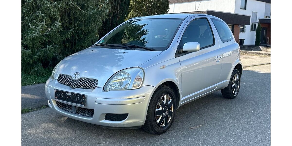 Toyota Yaris 107.000 km 3.850 &euro; Waiblingen 71334