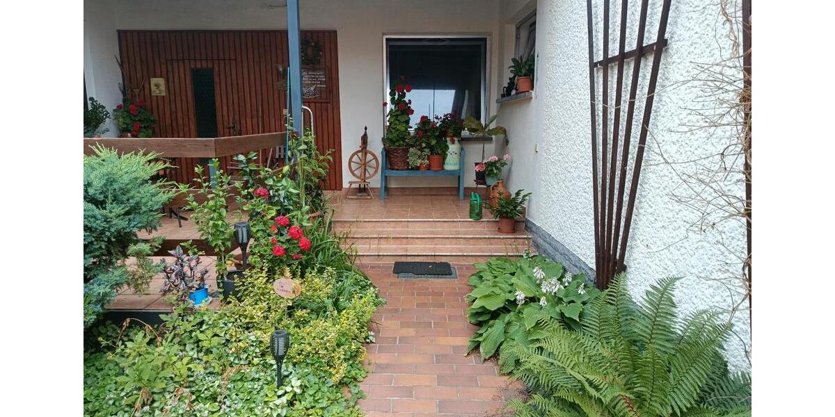 Einfamilienhaus Schönwald - 5 Zimmer, 150 m&sup2;, 250.000&euro; | Angebot:26963394