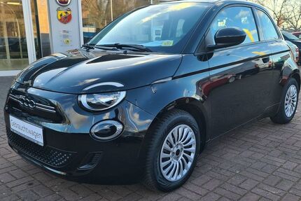 Fiat 500e 28.890 km 16.999 &euro; Berlin 13599