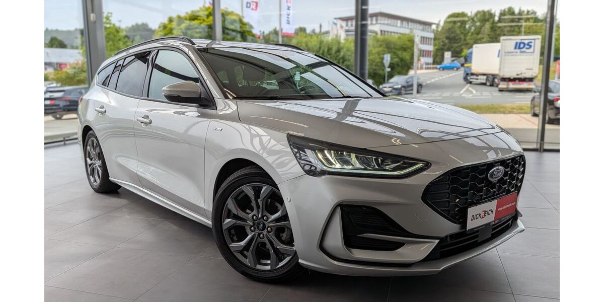 Ford Focus 47.283 km 18.450 &euro; Naila 95119