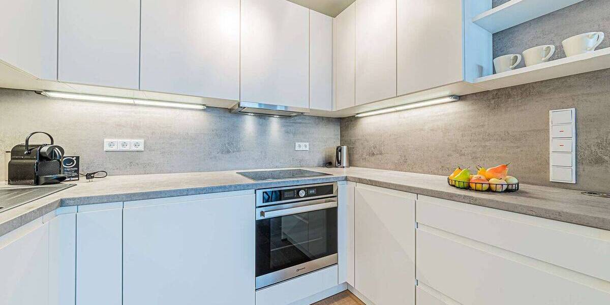 Etagenwohnung Frankfurt am Main Sachsenhausen - 2 Zimmer, 67 m&sup2;, 2.650&euro; | Angebot:25726226