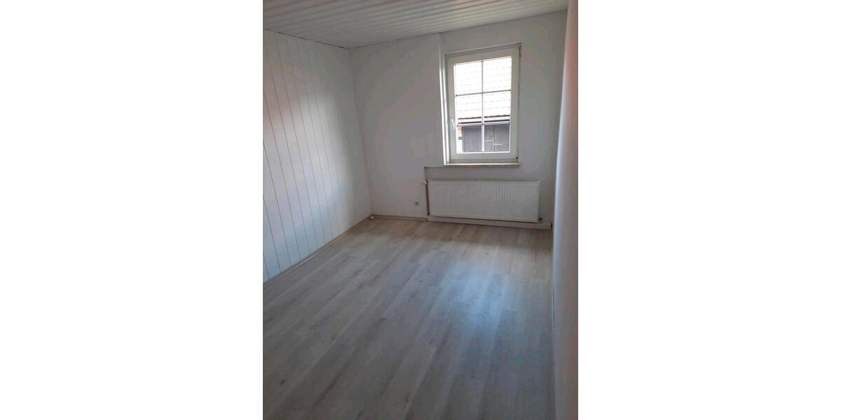 Reihenhaus Schöppenstedt - 5 Zimmer, 120 m&sup2;, 800&euro; | Angebot:26323171