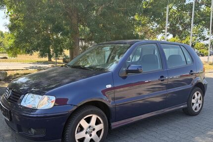 VW Polo 41.668 km 4.990 &euro; Budenheim 55257
