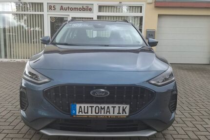 Ford Focus 18.700 km 21.990 &euro; Dessau 06847