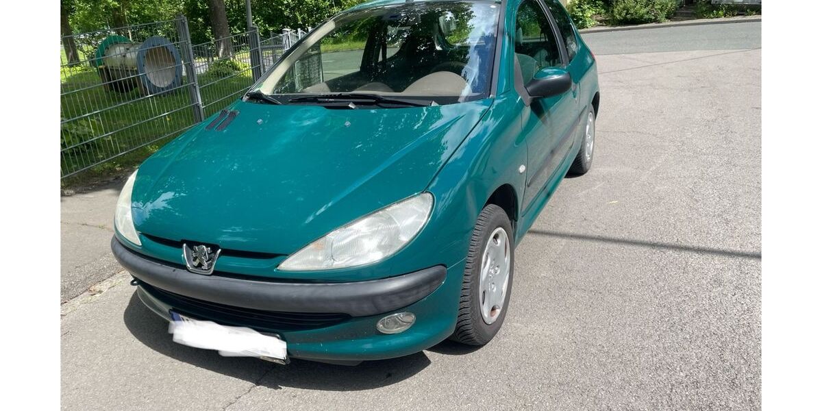 Peugeot 206 121.000 km 2.700 &euro; Siegen 57080