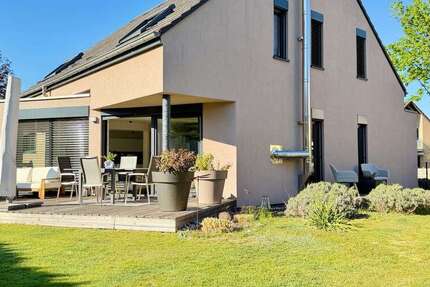 Haus Fürstenwalde - 5 Zimmer, 210 m&sup2;, 698.500&euro; | Angebot:27025366