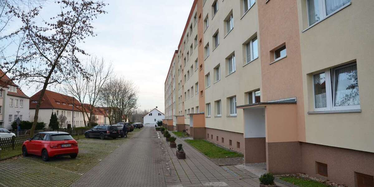 Wohnung zum Mieten in Merseburg 470 € 76 m² 3 zimmer