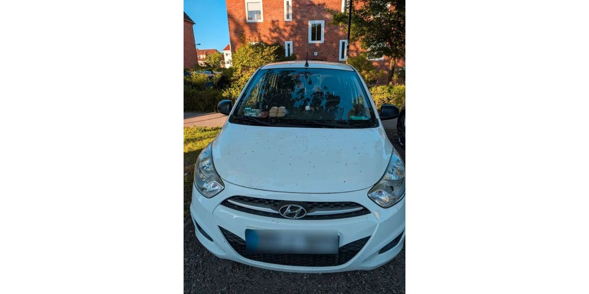 Hyundai i10 69.000 km 3.300 &euro; Warnemünde 18119