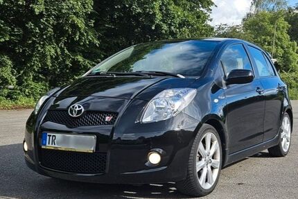 Toyota Yaris 175.500 km 3.990 &euro; Trier 54292