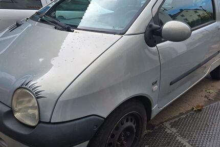 Renault Twingo 104.190 km 1.500 € Chemnitz 09125
