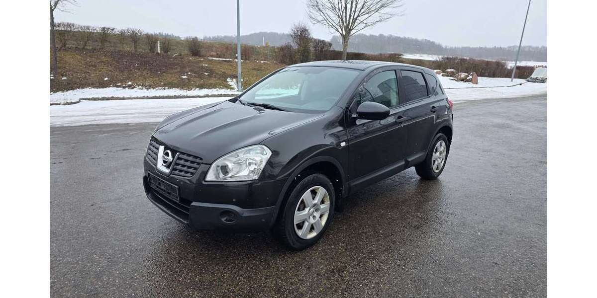 Nissan Qashqai 208.000 km 2.890 &euro; Althengstett/Calw 75382