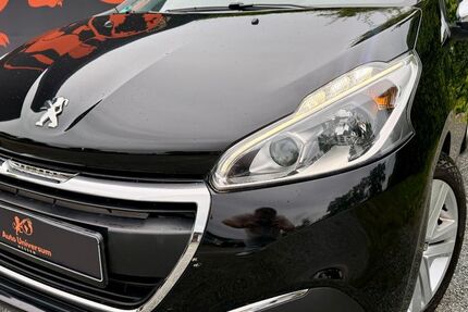 Peugeot 208 109.000 km 6.990 &euro; Liederbach am Taunus 65835
