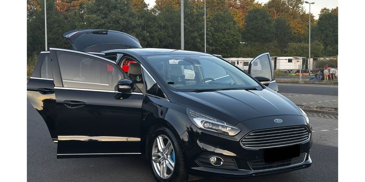 Ford S-Max 220.000 km 9.000 &euro; Hanau 63456