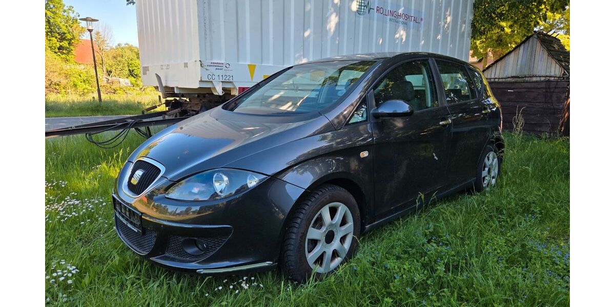 Seat Altea 180.304 km 2.499 &euro; Bramsche 49565