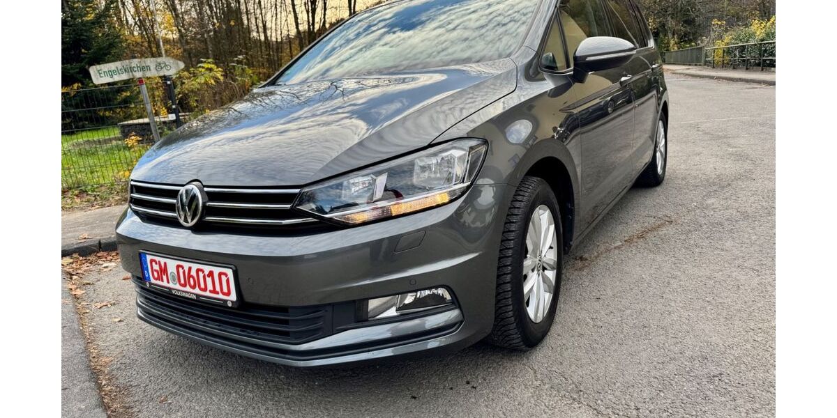 VW Touran 122.000 km 16.799 &euro; Engelskirchen 51766