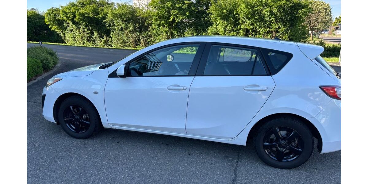 Mazda 3 114.000 km 4.950 &euro; Markdorf 88677