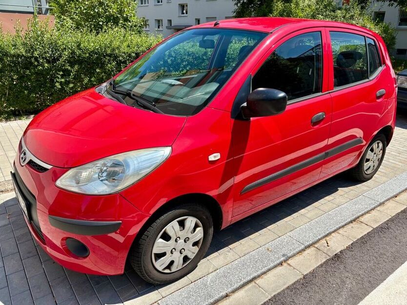 i10