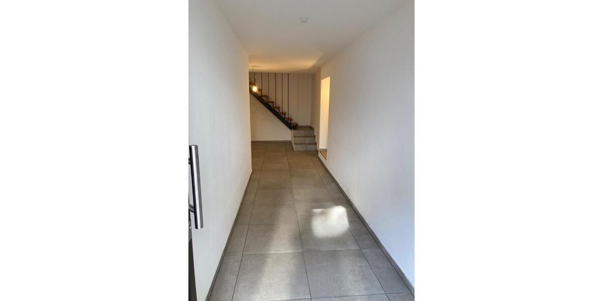 Etagenwohnung Wadern - 2 Zimmer, 85 m&sup2;, 663&euro; | Angebot:26182666