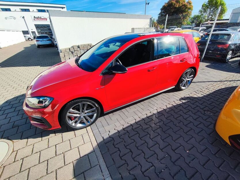 VW Golf 85.000 km 22.499 € Reisbach 94419