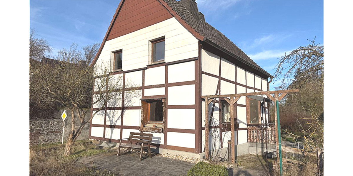 Einfamilienhaus Möhnesee Völlinghausen - 4 Zimmer, 90 m&sup2;, 130.000&euro; | Angebot:25744576