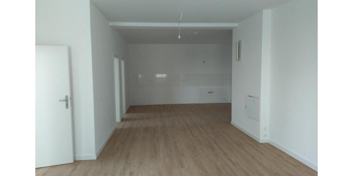 Etagenwohnung Schleiz - 3 Zimmer, 95 m&sup2;, 665&euro; | Angebot:26579333