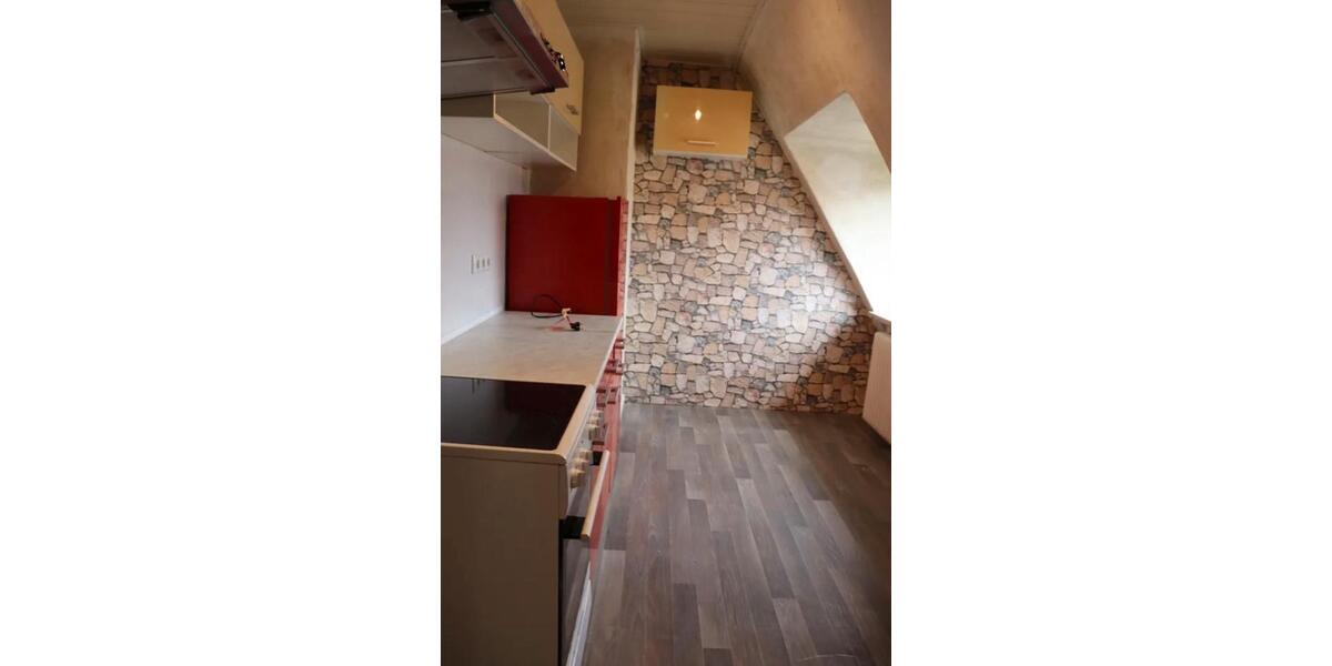 Dachgeschoßwohnung Aukrug - 2 Zimmer, 38 m&sup2;, 450&euro; | Angebot:25517243